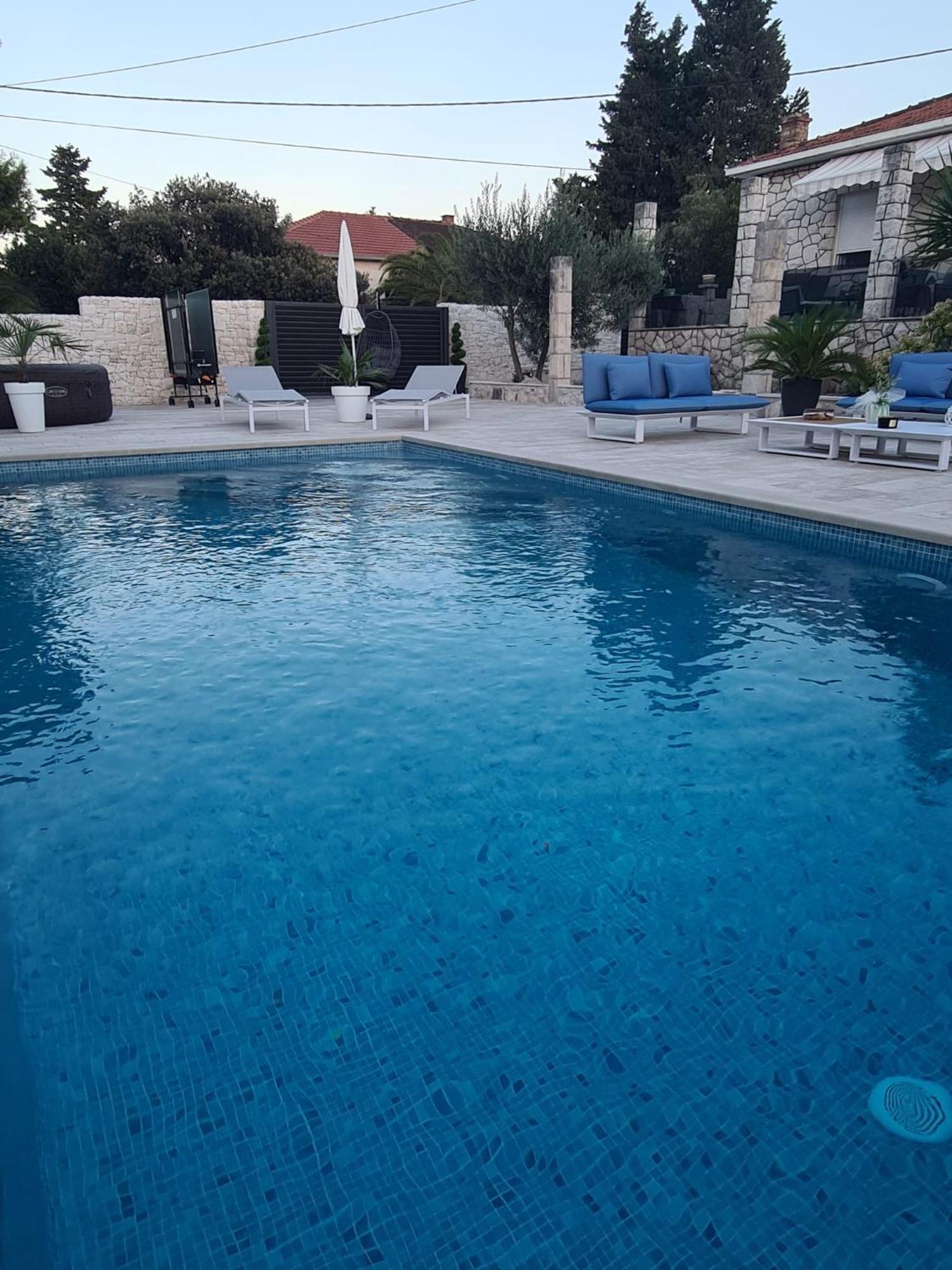 Villa Sarah Supetar Buitenkant foto