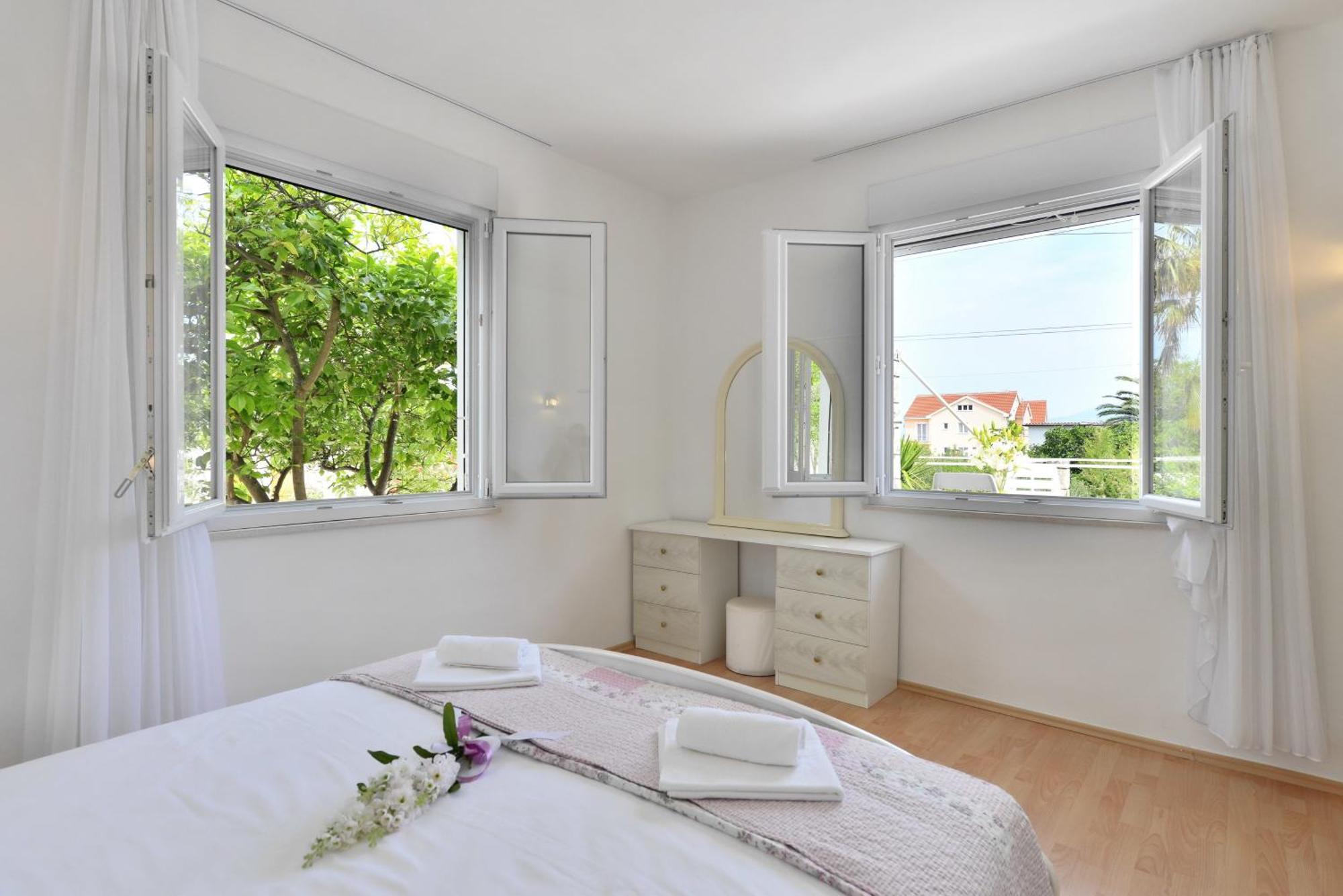 Villa Sarah Supetar Buitenkant foto